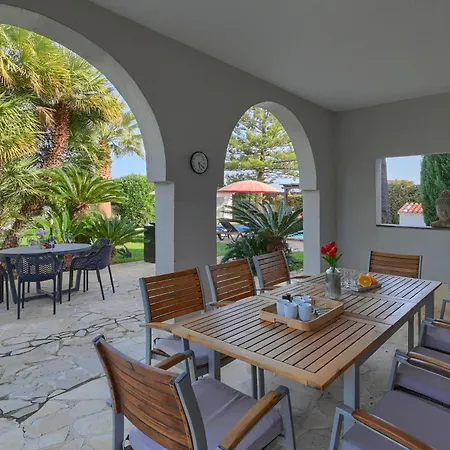 Las Marinas 8 Villa
