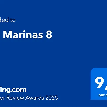 Las Marinas 8 * دينايا