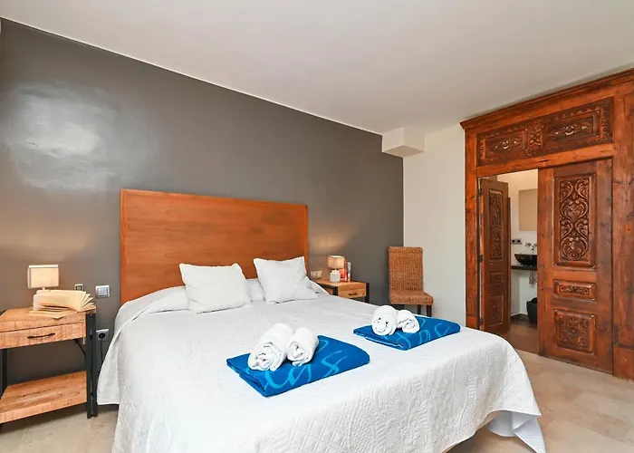 Marinas 8 By Aguilarent *