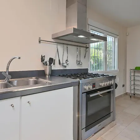 Marinas 8 By Aguilarent Villa *